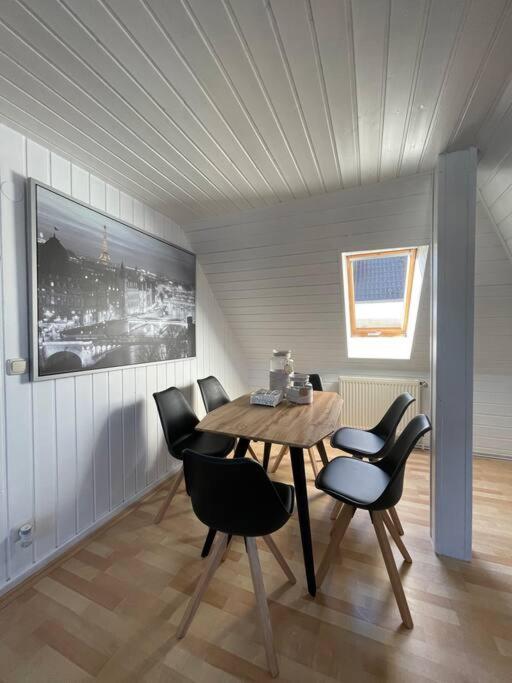 Gemuetliche, Helle Wohnung In 帕德博恩 外观 照片